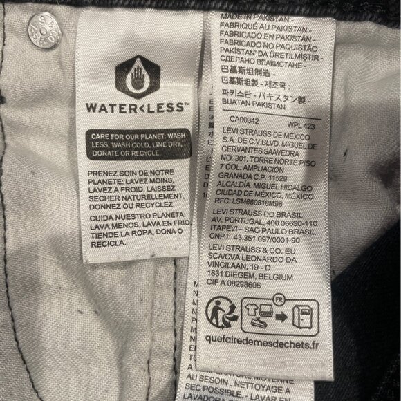 Levi's 445 Men's Sz 32 Black Athletic Fit Jean Short 10"L Denim Stretch Jorts - Picture 12 of 14